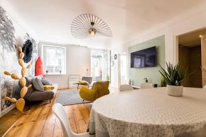 Appartements POP KEYWEEK Apt 3 bedrooms with terrace & parking Biarritz city center : photos des chambres