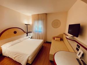 Standard King Room room in Best Western Hotel Solaf