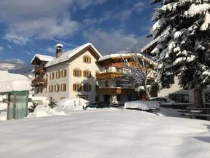 Der Ballhaushof - Faggen