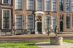 Job Baster Gastenverblijf - 济里克泽