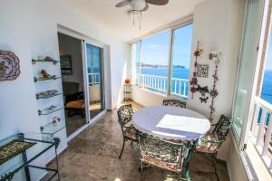Angel - sea view apartment in Calpe