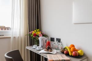 Standard Double or Twin Room with View room in Mercure Roma Centro Termini