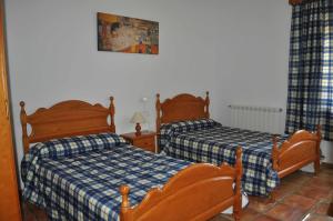 Casa rural El Salero Moratalla, piscina y chimenea