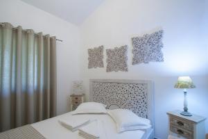 White Pine Apartments Skiathos Greece