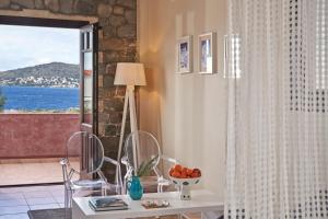 Angelina Boutique Escape Aegina Greece