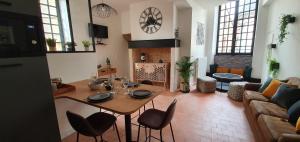 Appartements Appartement Duplex au Coeur du Centre Historique : photos des chambres