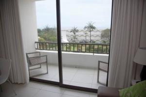 Breakers Resort, 413 Umhlanga Beachfront