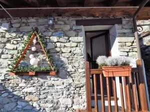 Lo Gnomo sotto al Glicine - Semon