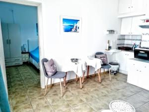 Pleasant Apartment in Piso Levadi near Kalogeros Beach Paros Greece