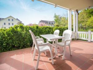 Dünenpark Binz - Komfort Ferienwohnung mit 1 Schlafzimmer und Terrasse im Erdgeschoss 003