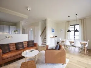 Reetland am Meer - Premium Reetdachvilla mit 3 Schlafzimmern, Sauna und Kamin E16 - Kreptitz