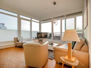 Strandvillen Binz - Ferienwohnung mit 2 Schlafzimmern, Terrasse und Balkon DR-434
