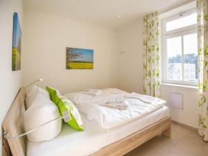Strandvillen Binz - Ferienwohnung mit 1 Schlafzimmer und Balkon SV-007