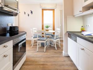Kaiservillen Heringsdorf - Ferienwohnung mit 2 Schlafzimmern und Balkon D222