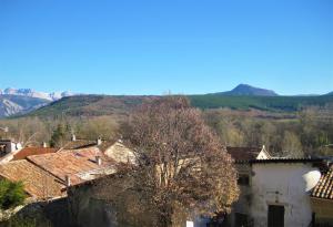 B&B / Chambres d'hotes GITE AUBERGE DU BUECH a ASPREMONT- 05 HAUTES ALPES : photos des chambres