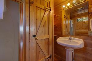 Total Relaxation @ Shooting Star: 100-Mile Views!