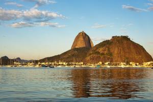 Simple single room Botafogo, Copacabana beach