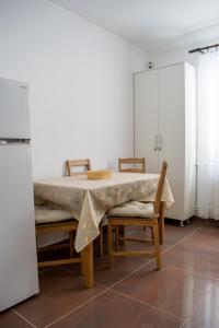 APARTAMENT ALESSI BUȘTENI