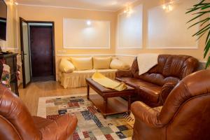 APARTAMENT ALESSI BUȘTENI