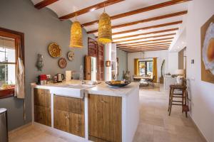 Xarabella by Aguilarent