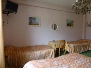 Comfort Family Room room in Hotel Beau Séjour