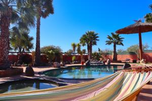 Villa Cora - Traumvilla mit privatem Tennisplatz & beheiztem Pool