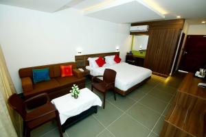 Silver Storm Resort Athirappilly