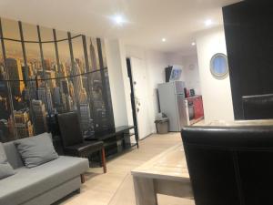 Appartements F3 AVEC PARKING ROUEN COTE DOCK76 : photos des chambres