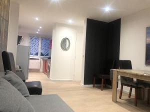 Appartements F3 AVEC PARKING ROUEN COTE DOCK76 : photos des chambres