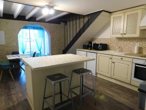 LA MAISON DU LAC climatisée et WiFi gd F3