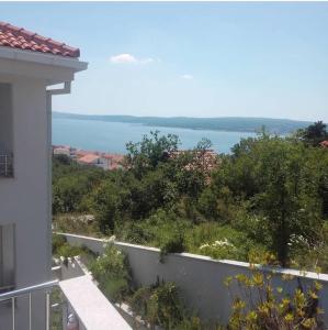 Apartments Sany with pool - Crikvenica 