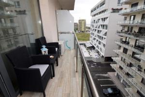 DeSilva - Summer Holidays