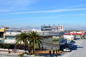 Hotel El Cruce Moraleda - Iznájar