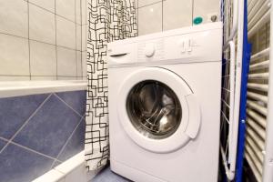 Gorgeous Hideout | City Center Apartment