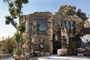 Noah's Waterfront Villa with Private Pool