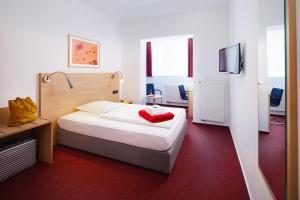 Comfort Single Room room in Hotel Haus vom Guten Hirten