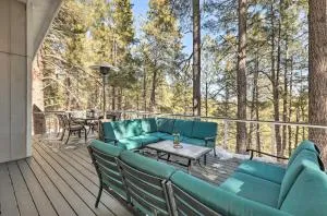Luxurious and Forested Oasis in Flagstaff with Hot Tub - Mountainaire