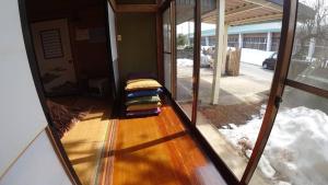 BBQ可 1日1組限定 貸切別荘 秘密基地 は恐竜博物館まで3km スキージャム勝山まで12km