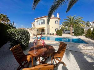 VILLA STRELITZIA WITH PRIVATE POOL & AMAZING VIEW