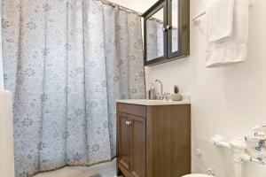 Well-Equipped Studio Apartment in Chicago - Belmont B7