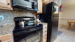 Summit 110 Apartment