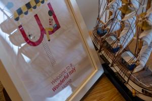 Il Mare di Camogli da un oblò by Wonderful Italy