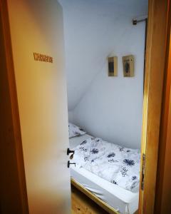 GOSTel Koprivnik pri Kočevju, Kočevski Rog