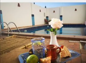 Sinderella Private Pool Villa - El Bi‘îrât