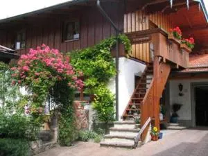 Ferienwohnung Hell Claudia - 施莱兴