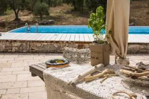 TRULLI nel cuore della Valle d’Itria con PISCINA privata - Monteiasi