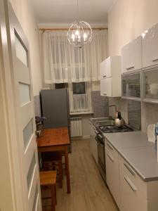 Apartament BR0DNICA UL DUŻY RYNEK 31 , 2