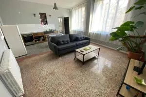 Appartement indépendant dans maison de village - Lagamas