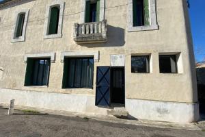 Appartement indépendant dans maison de village
