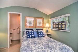 Vibrant Sarasota Studio Less Than 1 Mile from the Beach!